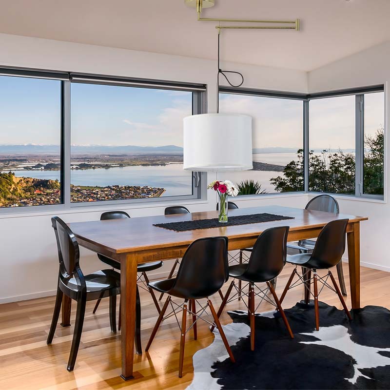 Articulated pendant lamp "NECK".