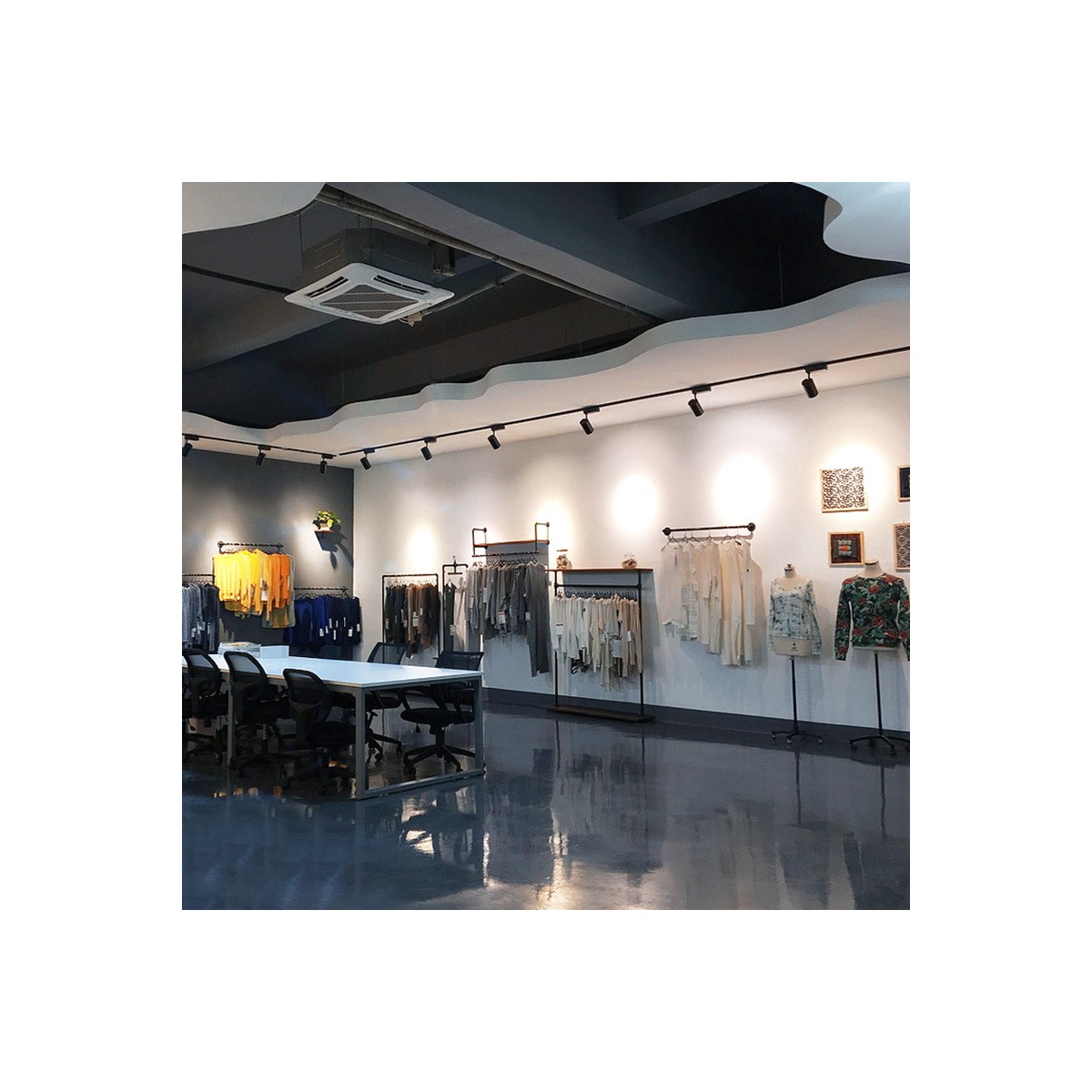 Embracing the Future of Lighting with Triac Dimmable Technology 11 Embracing the Future of Lighting with Triac Dimmable Technology - Optimizing Atmospheres and Energy Efficiency