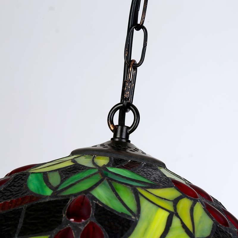 Tiffany inspired pendant lamp with floral mosaic in glass Tiffany inspired pendant lamp with floral mosaic in glass