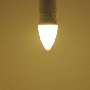 LED candle bulb E14 4W opal cover