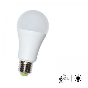 LED bulb with motion sensor 7W A60