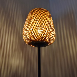 Nikko floor lamp