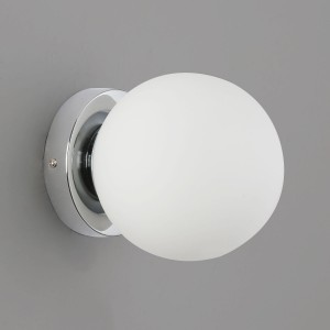 Wall Lamp with Ball 40W - IP44