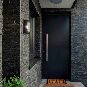 Aluminum outdoor wall light "Dona" - IP44 - E27