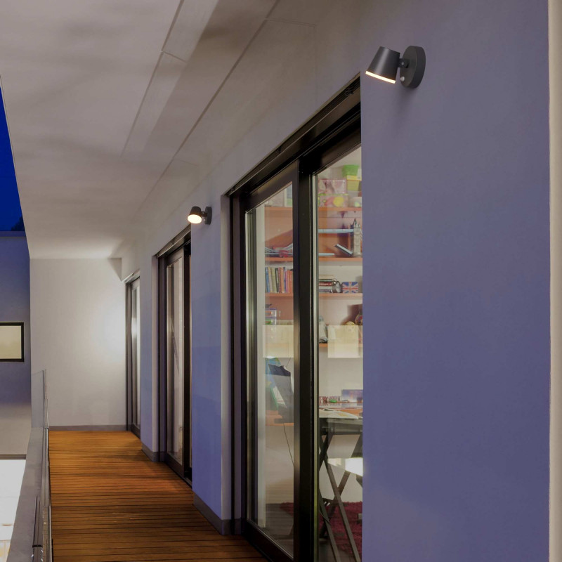 Outdoor wall light with PIR sensor "Stan" - 12,5W - Adjustable - 3000K - IP54 Outdoor wall light with PIR sensor "Stan" - 12,5W - Adjustable - 3000K - IP54