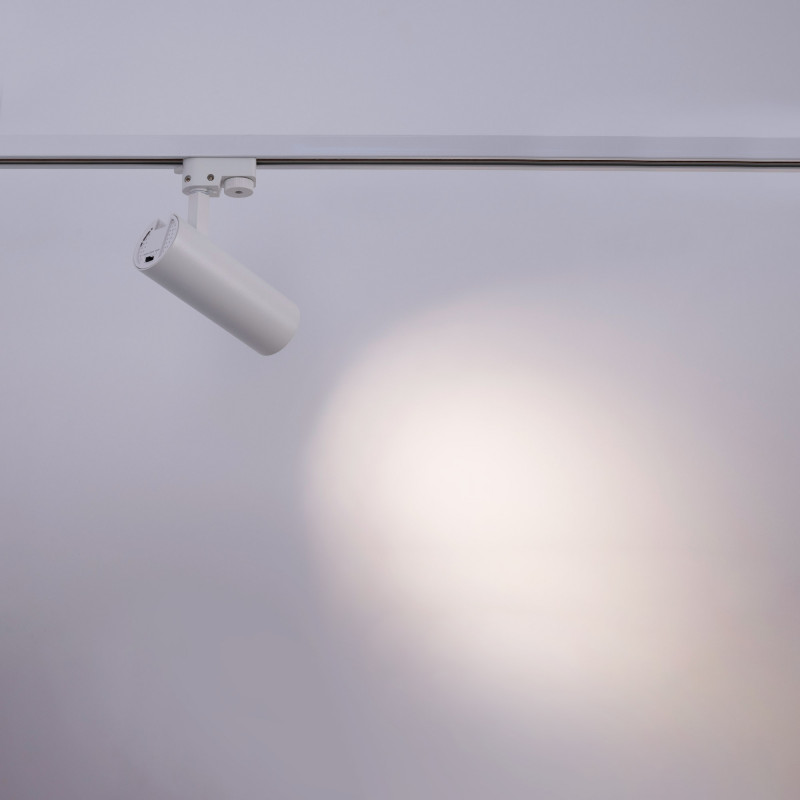 CCT LED 1-phase track spotlight - 10W - CRI 90 - Driver KGP - White CCT LED 1-phase track spotlight - 10W - CRI 90 - Driver KGP - White