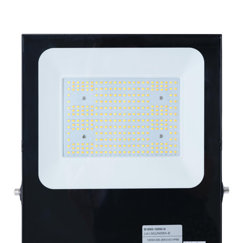 Outdoor LED floodlight - 100W CCT - "PRO" Series - 110lm/W - IP66 | LED projector Outdoor LED floodlight - 100W CCT - "PRO" Series - 110lm/W - IP66 | LED projector
