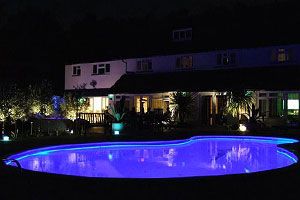 piscina con led