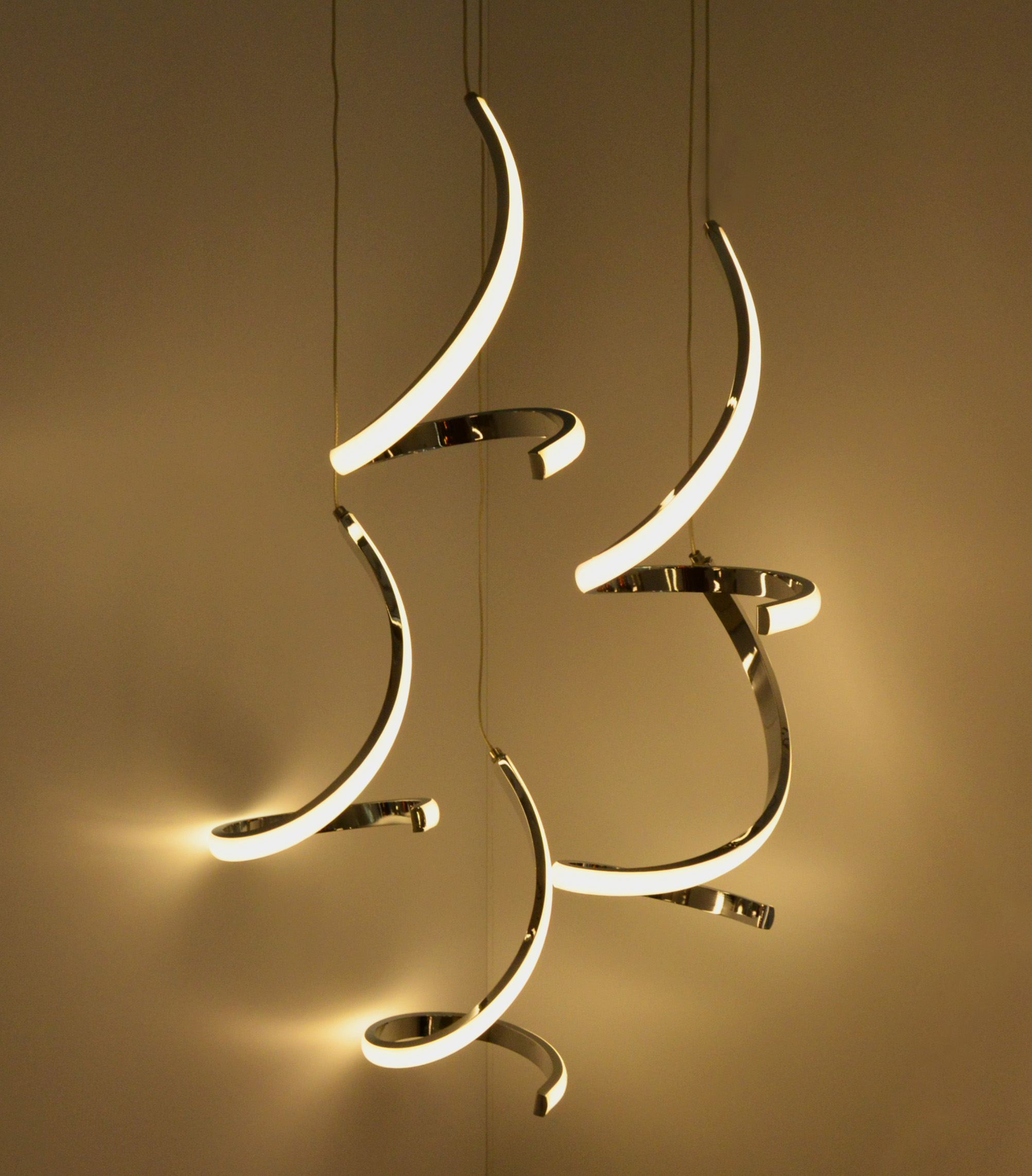 LUSTRE SUSPENSO 