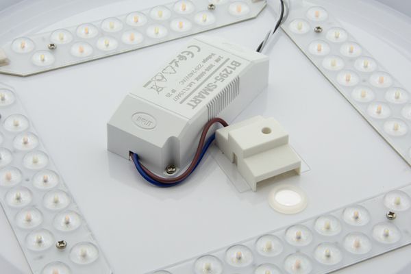 detalle led plafón smart wifi