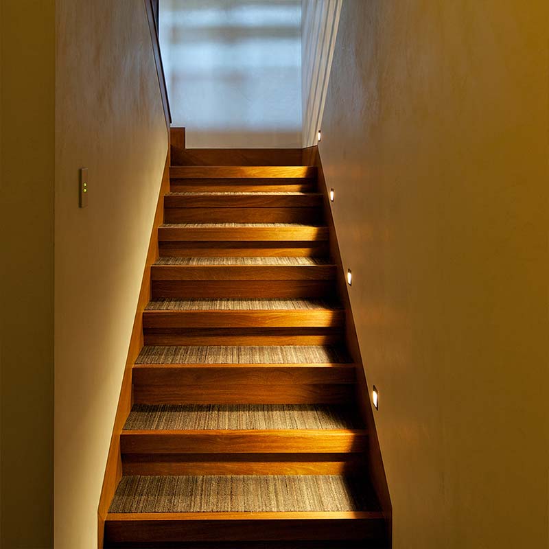 iluminación escaleras