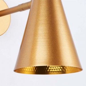 Lampada da parete regolabile per interni di colore nero e oro - stile art deco nordico