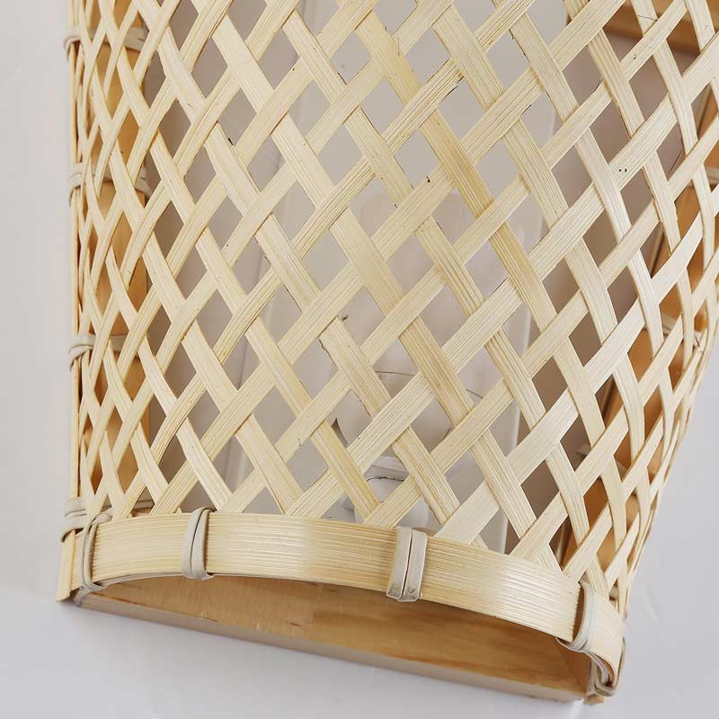 Applique da parete in vimini "Pani". Applique da parete in vimini "Pani".