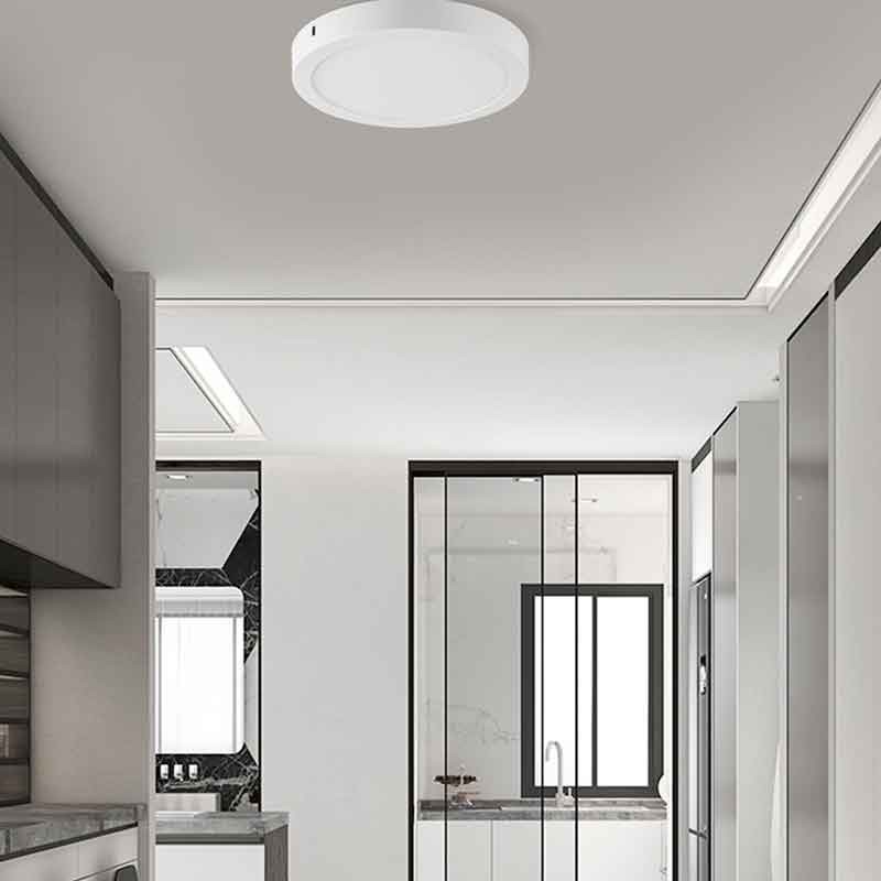 Plafoniera LED a montaggio superficiale 6W 365lm