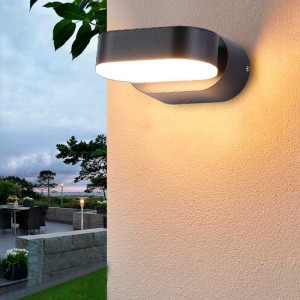 Applique LED da esterno endura 7W orientabile IP54