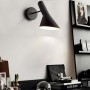 AJ Poulsen replica la lampada da parete "Melisa".