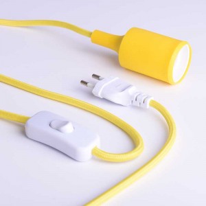 Applique nordica "YOJO" con staffa in legno e lampada a sospensione in silicone