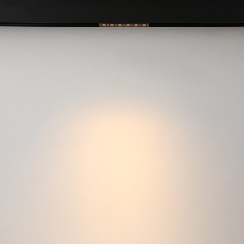 Faretto lineare LED per binario magnetico 48V - 6W - UGR 16