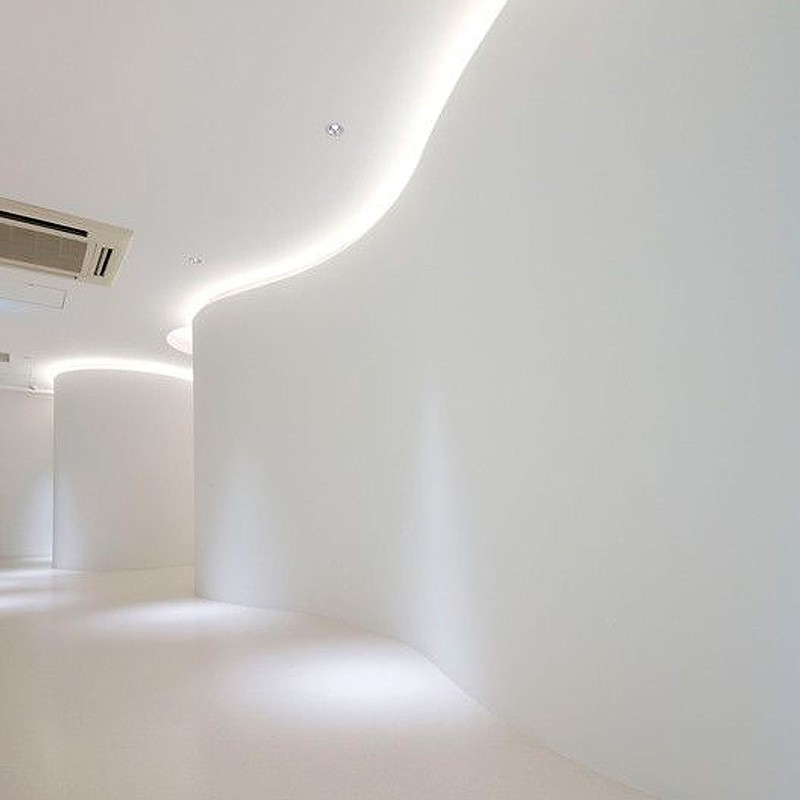 Profilo flessibile in alluminio 16x10mm per guaine in silicone - 2 metri Profilo flessibile in alluminio 16x10mm per guaine in silicone - 2 metri