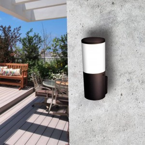 LAMPADA DA PARETE PER ESTERNI FUMAGALLI AMELIA DIFFUSORE OPALE CON LAMPADINA E27 6W 4000K
