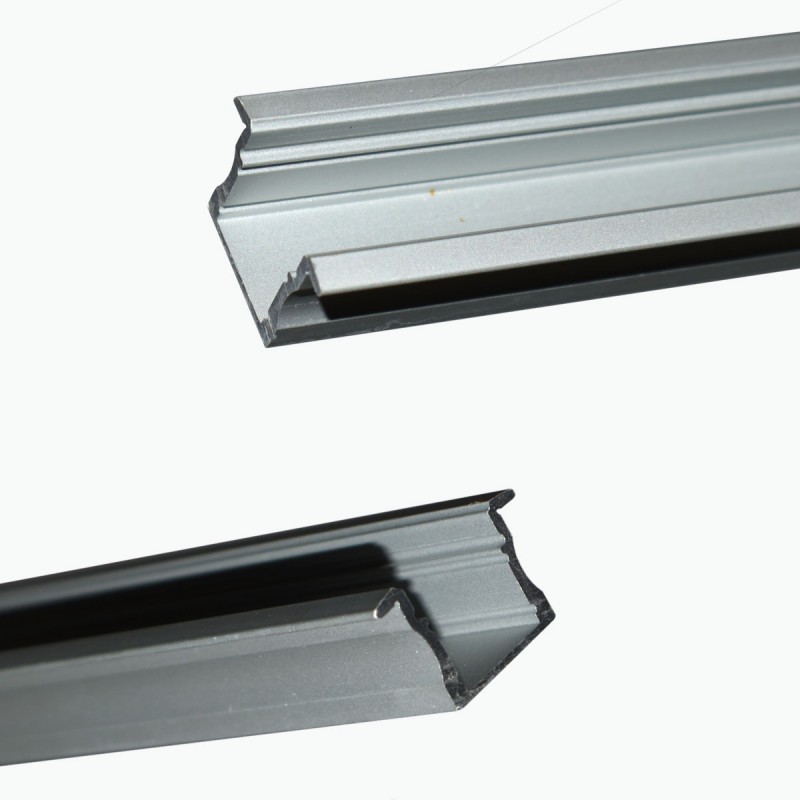 Profilo da incasso in alluminio per striscia LED con diffusore Profilo da incasso in alluminio per striscia LED con diffusore