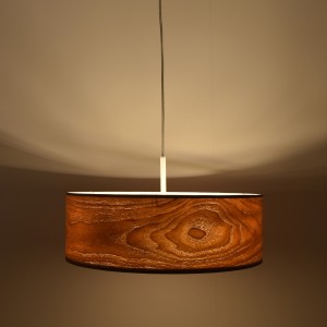 Lampada a sospensione con paralume effetto legno "MATAGALLS" - 3xE27