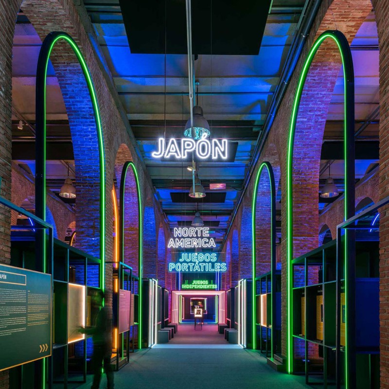 Neon flessibile RGB LED - 24V/DC 4x10mm - 5 metri - Kit completo - IP67 - 11W/m - Curvatura laterale