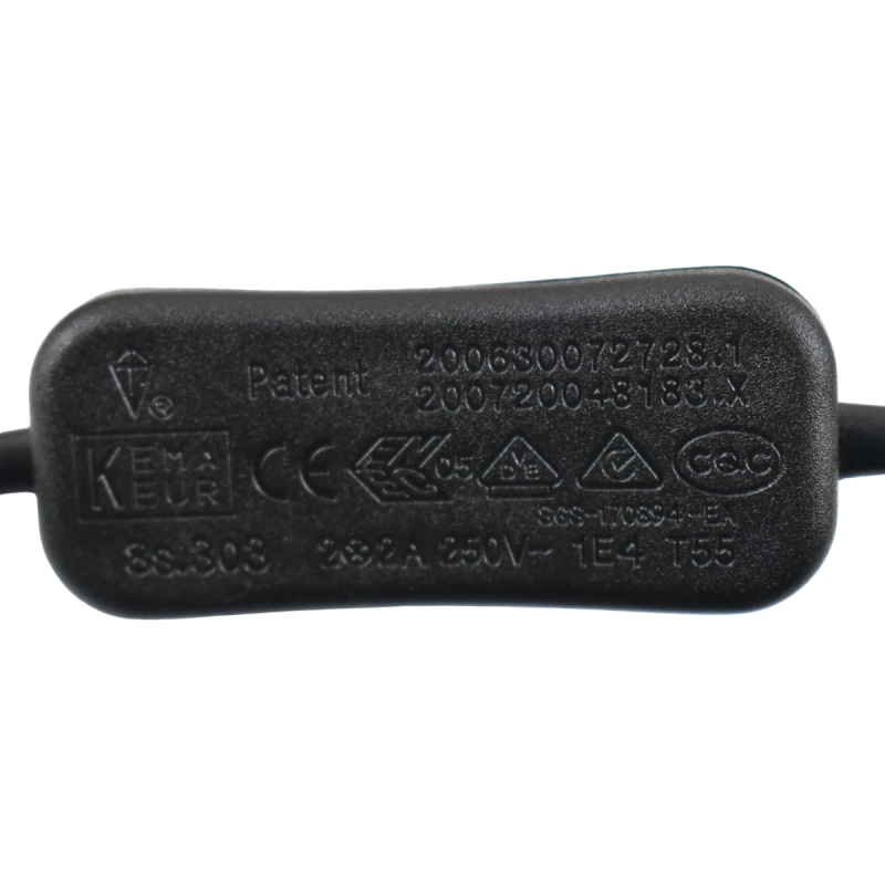 Portalampada E27 con cavo in PVC, interruttore e spina Portalampada E27 con cavo in PVC, interruttore e spina