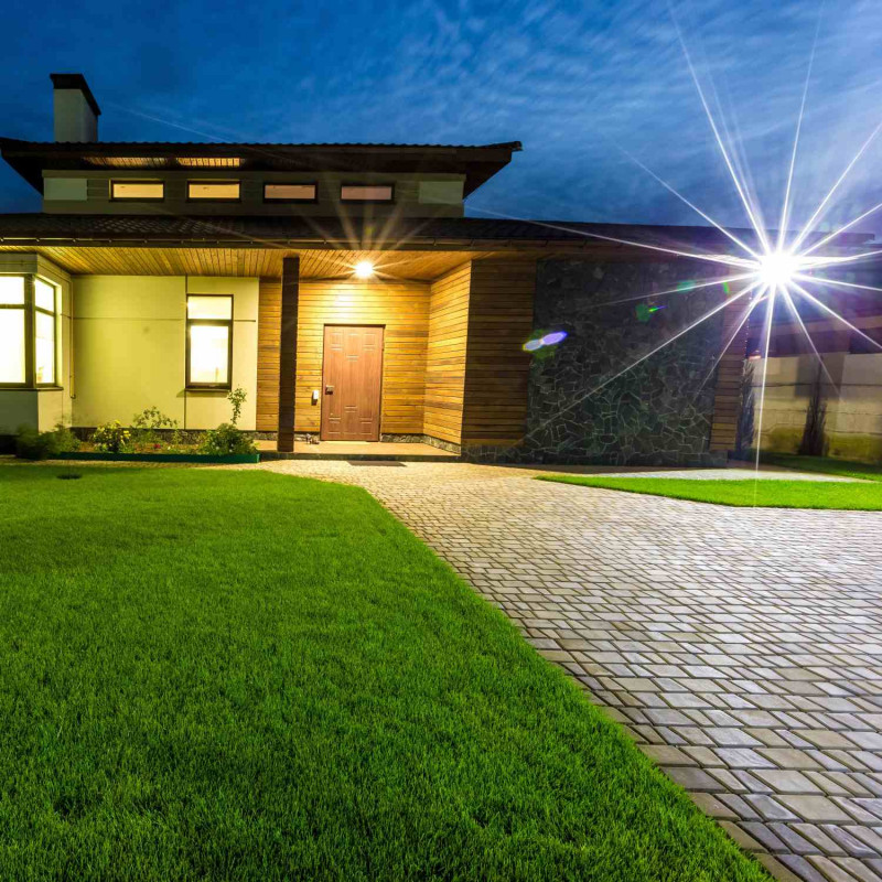 Proiettore LED da esterno 10W - 800lm - IP65 - 4000K Proiettore LED da esterno 10W - 800lm - IP65 - 4000K