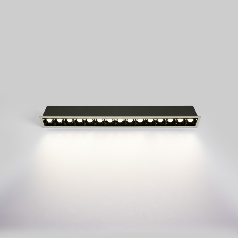 Downlight lineare LED da incasso 30W - UGR18 - CRI90 - Chip OSRAM - 4000K - Bianco Downlight lineare LED da incasso 30W - UGR18 - CRI90 - Chip OSRAM - 4000K - Bianco