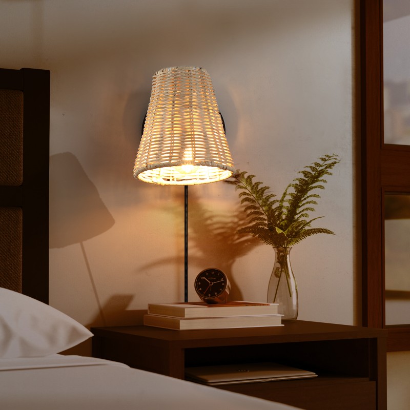Rieten wandlamp met "Blind" stekker. E27 Rieten wandlamp met "Blind" stekker. E27