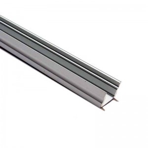 Profil aluminiowy o powierzchni 17x15 mm