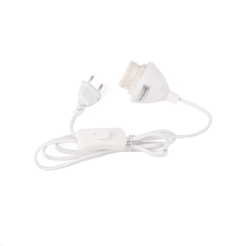 cable con interruptor y enchufe blanco
