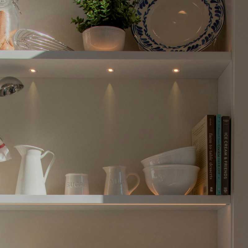 downlight blanco mini en estanterías downlight blanco mini en estanterías