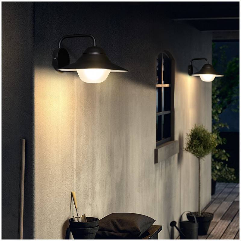 Aplique de parede exterior "HAT" IP44 E27