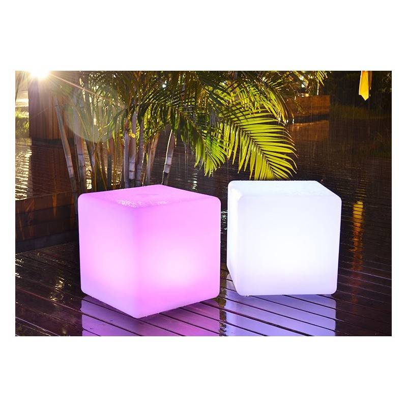 Cubo LED de resina 1,2W RGBW, 35X35cm, IP65, recarregável