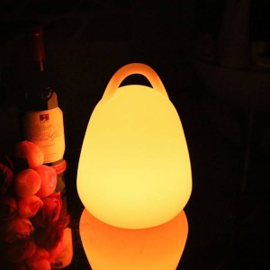 Lâmpada decorativa LED recarregável - Inspiração no candeeiro Folllow me