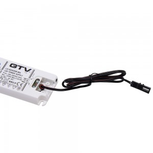 FONTE DE ALIMENTAÇÃO ULTRAFINA 6W 12V-DC CONECTOR MINI AMP FÊMEA