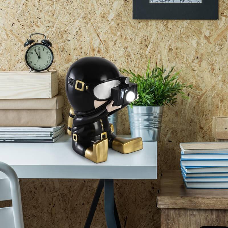 Candeeiro de mesa "Buzo" E27 Led 3W Candeeiro de mesa "Buzo" E27 Led 3W