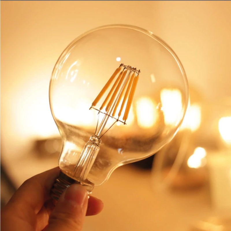 Lâmpada LED vidro transparente e filamento vintage