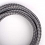 Cabo eléctrico branco e preto em forma de ZIGZAG