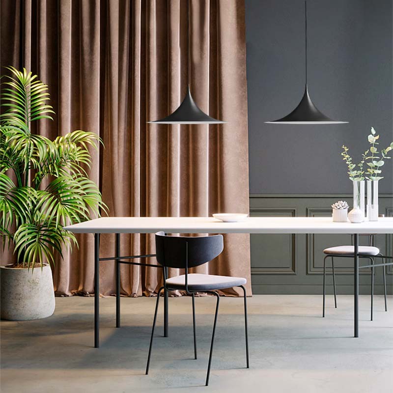 Candeeiro suspenso clássico