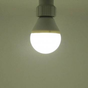Lâmpada Esférica LED E14 G45 4.2W Opalina 323lm Lâmpada Esférica LED E14 G45 4.2W Opalina 323lm