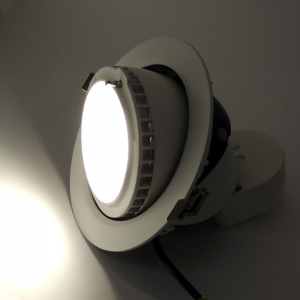 Luminárias embutidas LED inclináveis de 38W