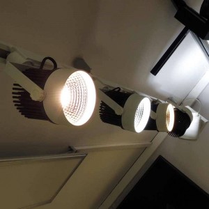 Projetor LED para Carril Monofásico 25W