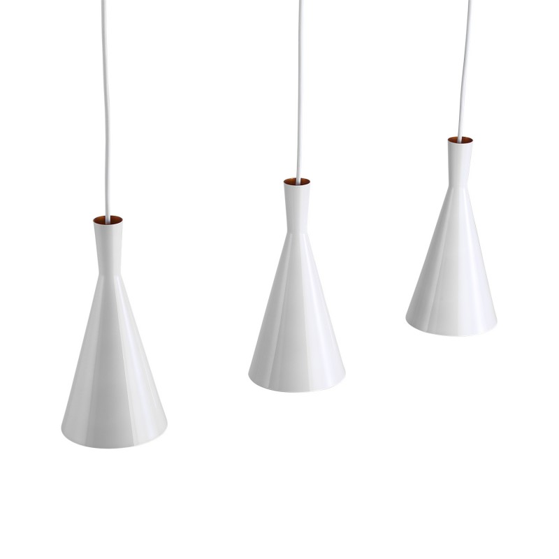 Candeeiro suspenso triplo "Solvang Triple" em metal para cozinhas e restaurantes Candeeiro suspenso triplo "Solvang Triple" em metal para cozinhas e restaurantes