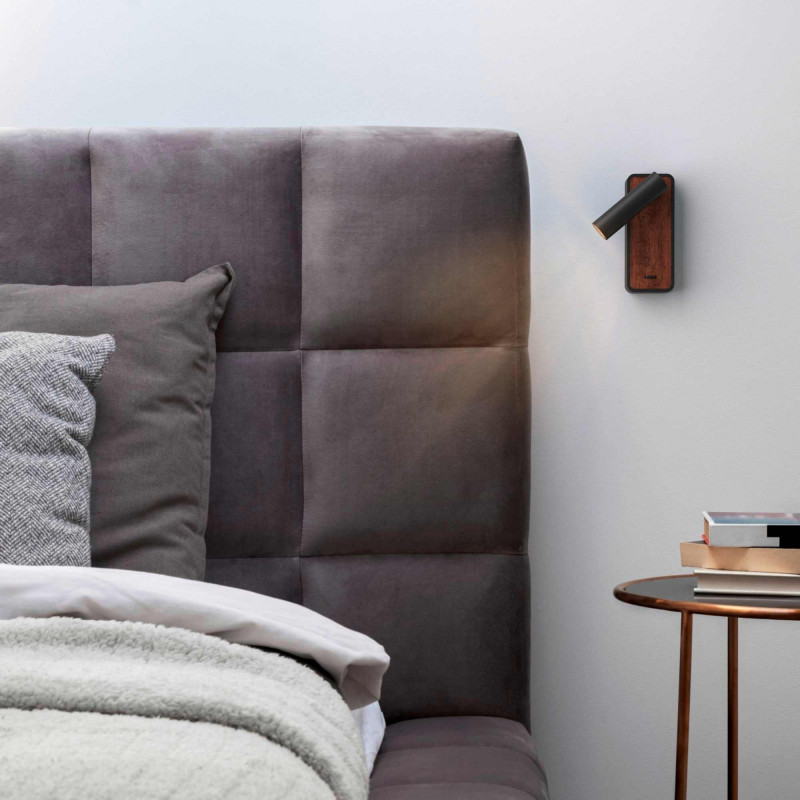 Candeeiro de leitura com foco orientável - cor preta Candeeiro de leitura com foco orientável - cor preta