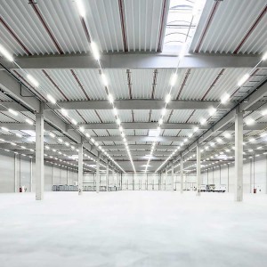 Luz linear para grandes espaços comerciais e industriais