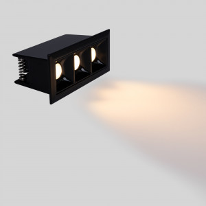 Foco downlight linear LED triplo de embutir 6W - cor preta