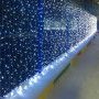 Luzes LED para criar um efeito de cortina na parede